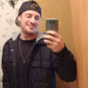 Meet your Posher, Larry